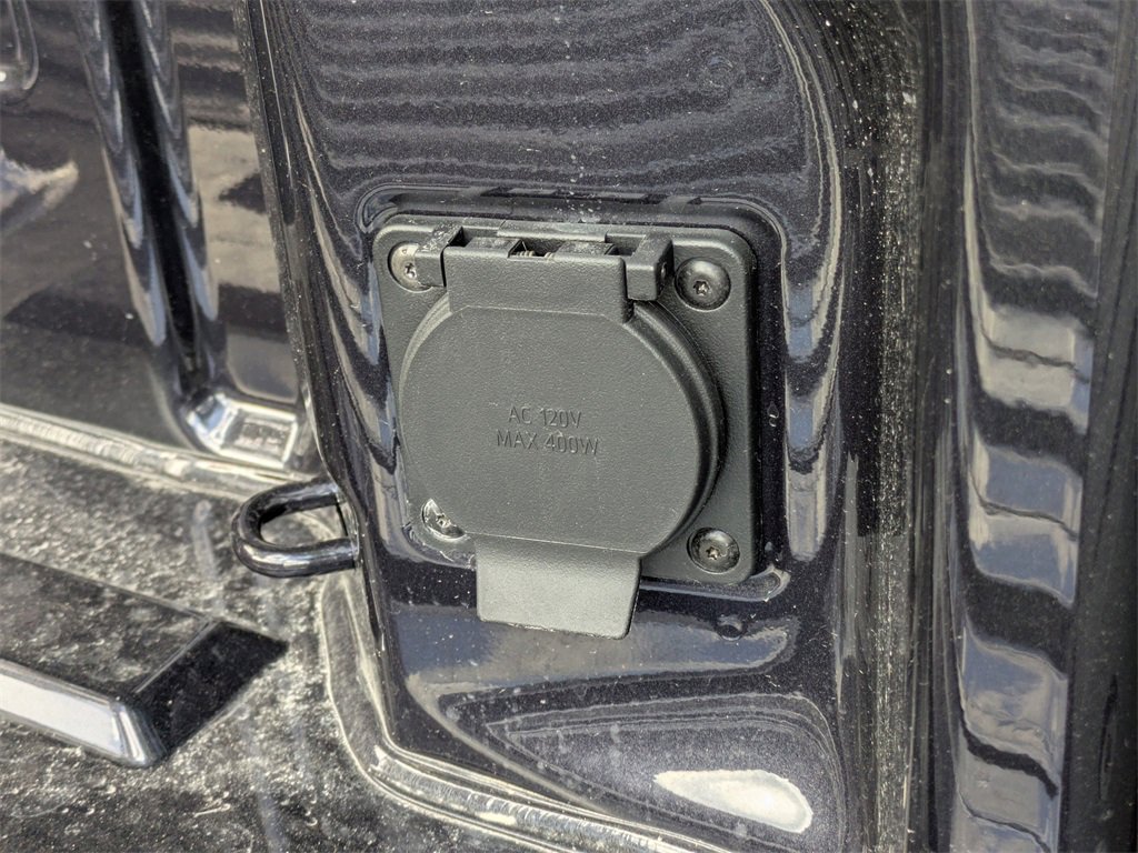 New 2026 GMC Sierra 2500 SLE image 13