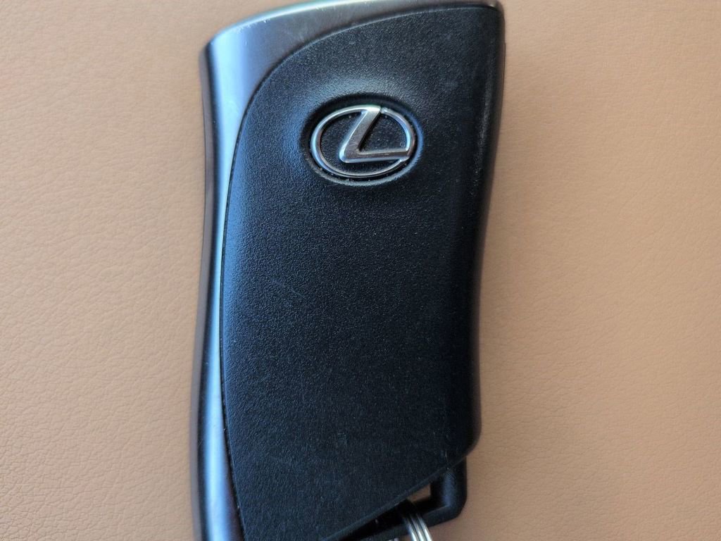Used 2022 Lexus NX 250 FWD w/ Towing Package (2000 Lbs) image 30