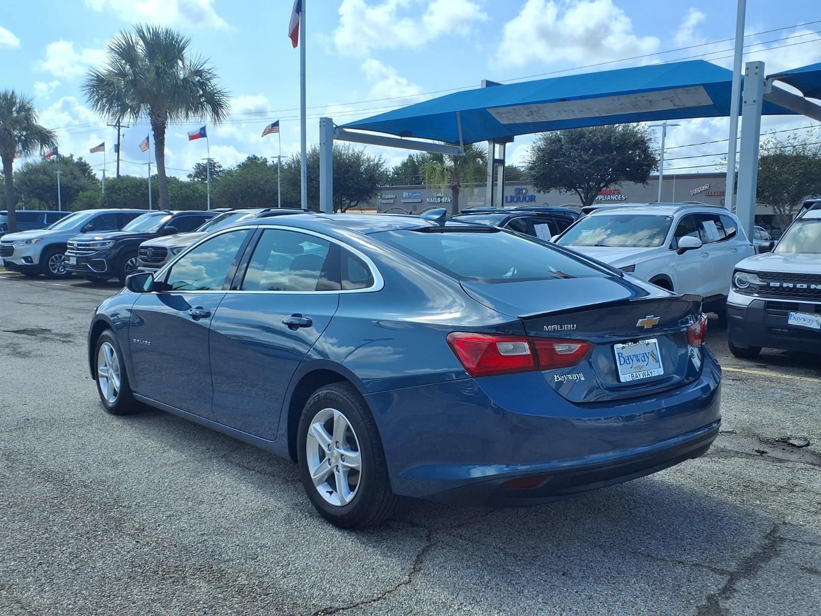Used 2024 Chevrolet Malibu LT FWD image 23