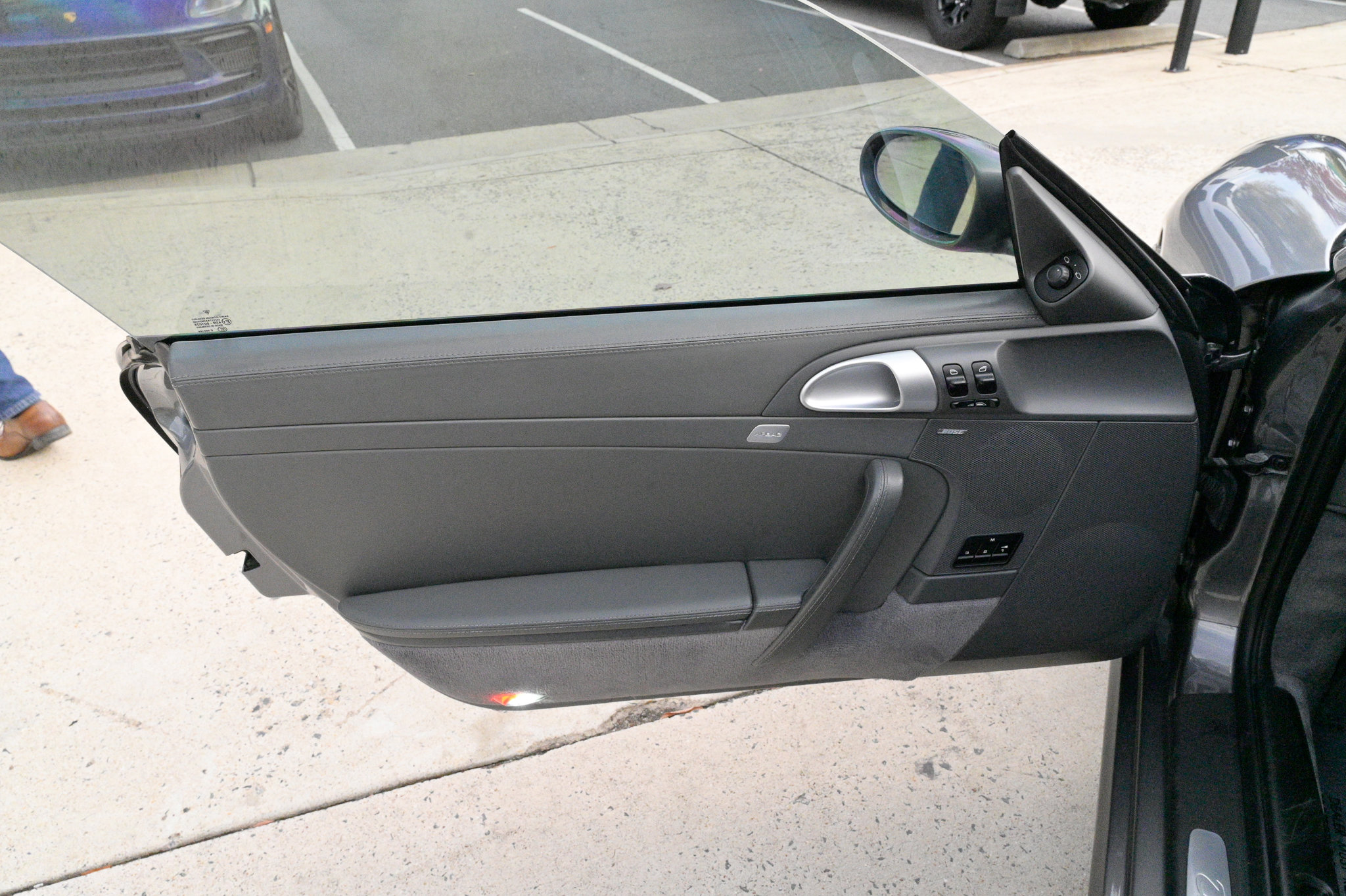 Used 2008 Porsche 911 Turbo image 21