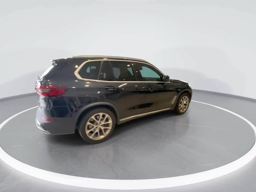Used 2021 BMW X5 xDrive40i w/ Premium Package 2 AWD/4WD image 8