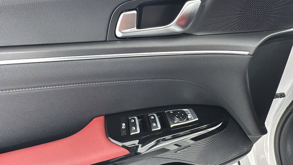 New 2026 Kia K5 GT-Line image 17