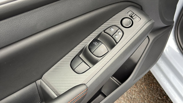 New 2026 Nissan Altima 2.5 SR AWD/4WD image 9