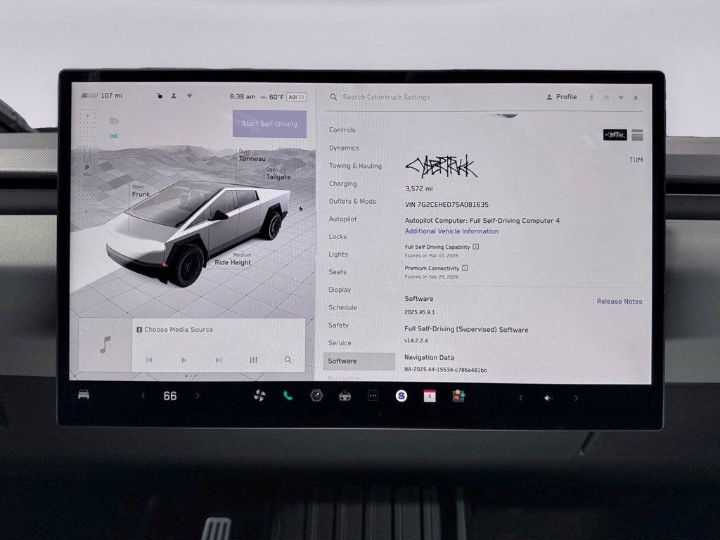 Used 2025 Tesla Cybertruck AWD Crew Cab image 12