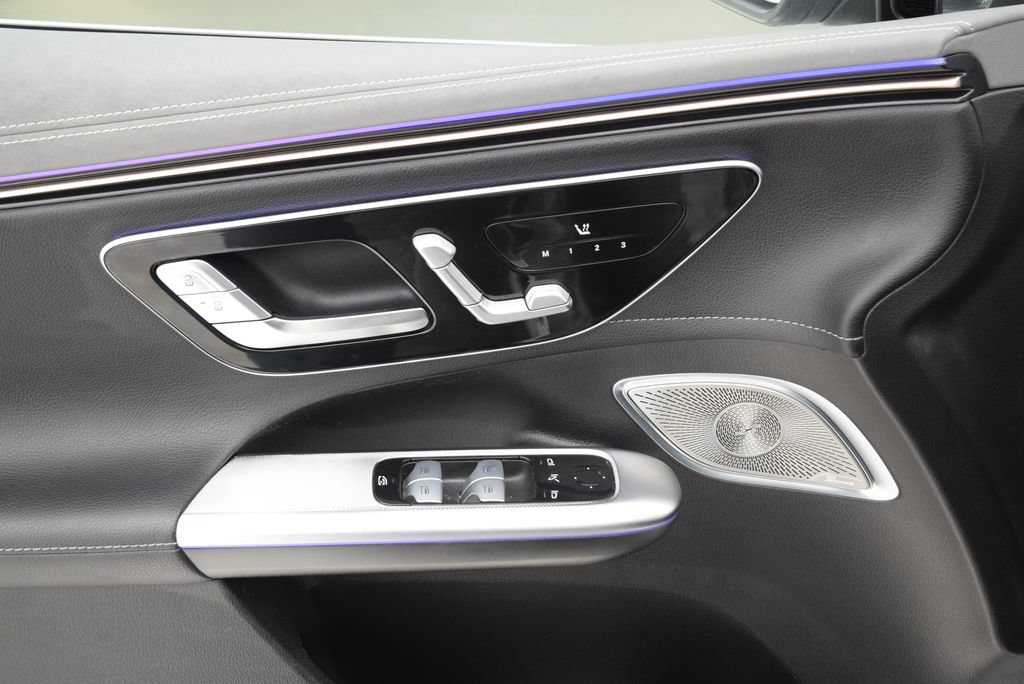 Certified 2023 Mercedes-Benz EQE 500 4MATIC SUV image 22