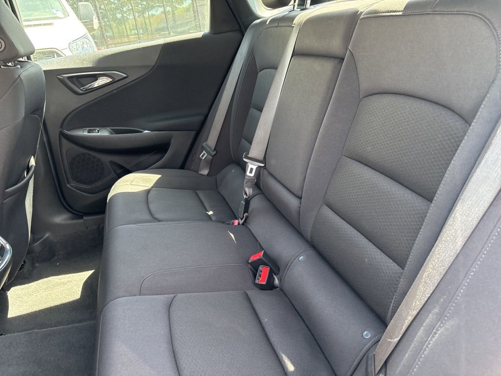Used 2024 Chevrolet Malibu LT FWD image 25