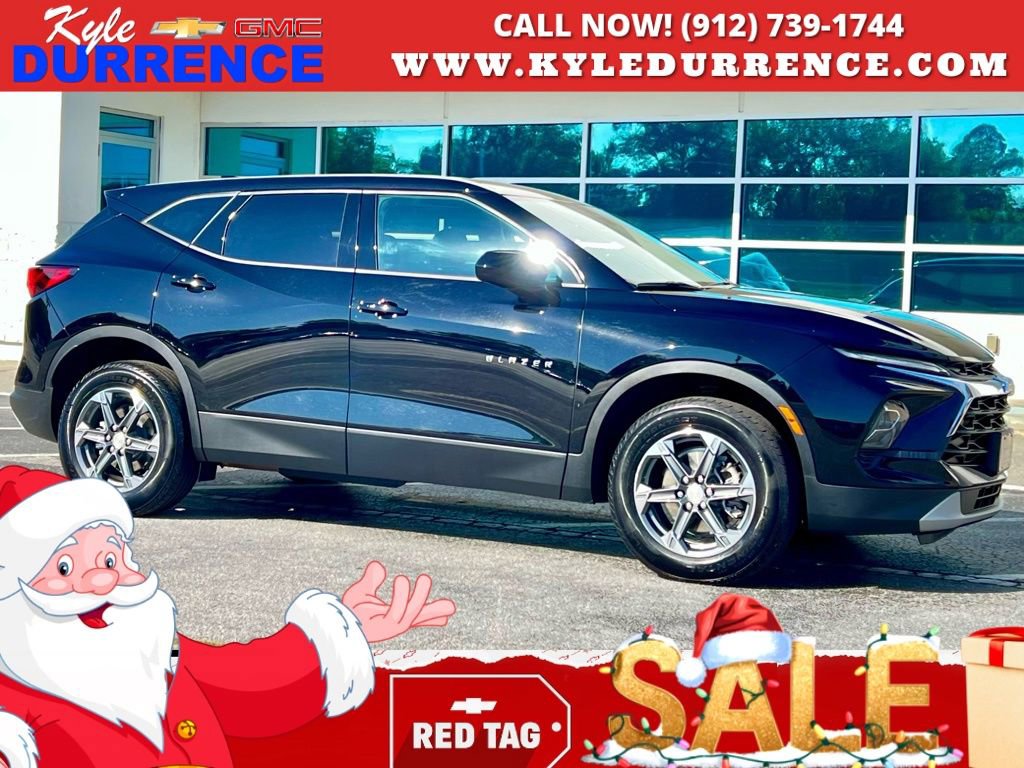 Used 2025 Chevrolet Blazer LT image 1