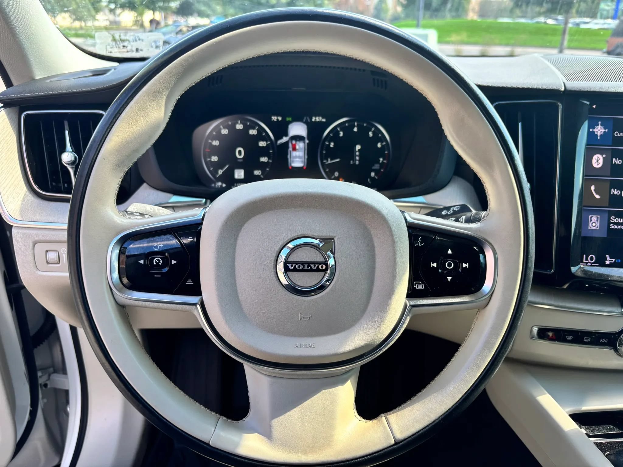 Used 2021 Volvo XC60 T5 Inscription w/ Advanced Package FWD image 10