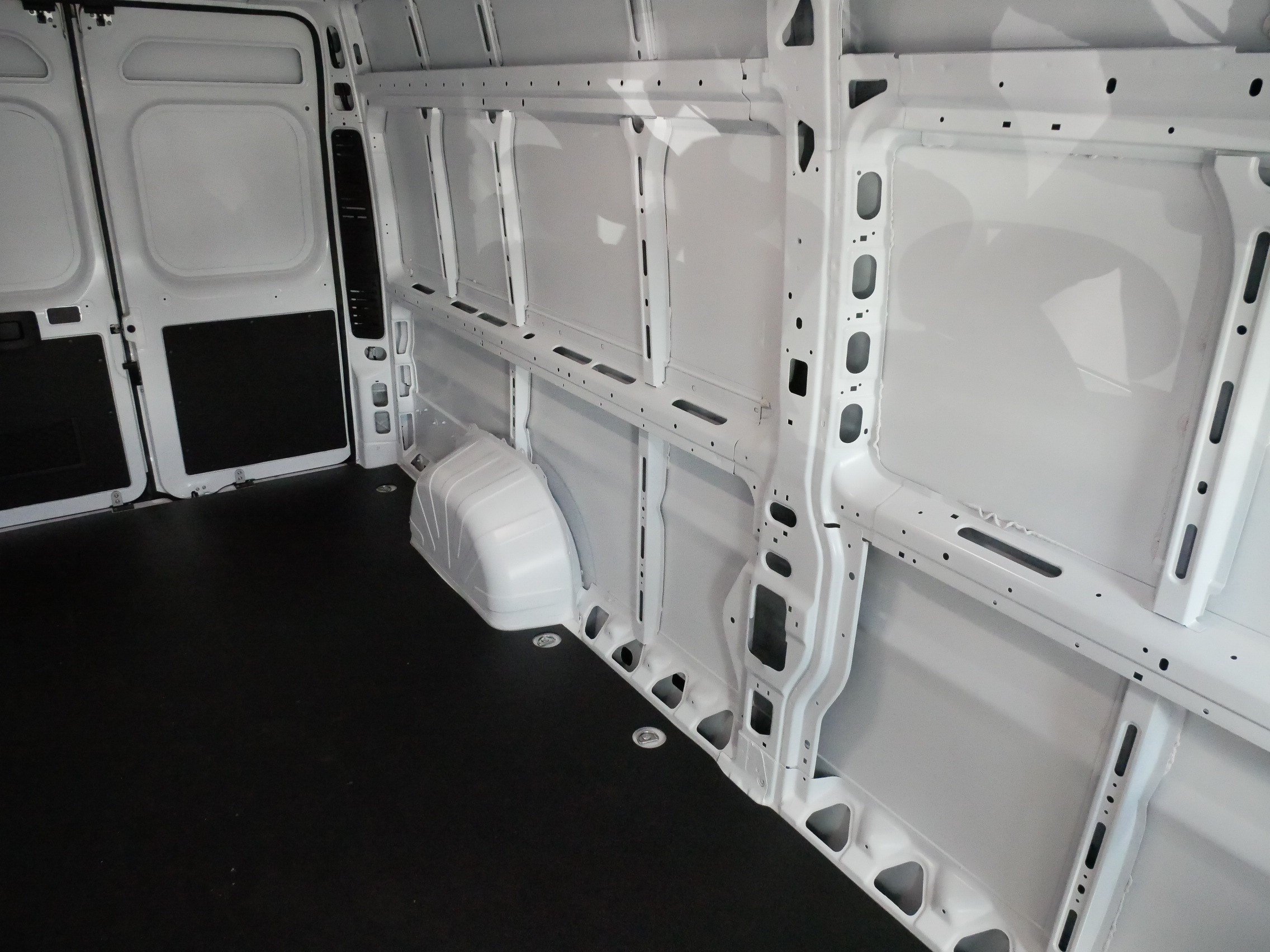 Used 2026 RAM ProMaster 3500 w/ Convenience Group FWD image 14