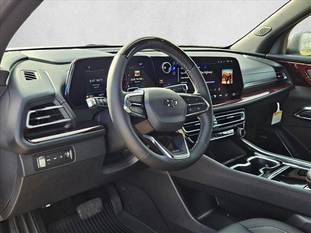 New 2026 Chevrolet Traverse Z71 w/ Enhanced Driving Package AWD/4WD image 3