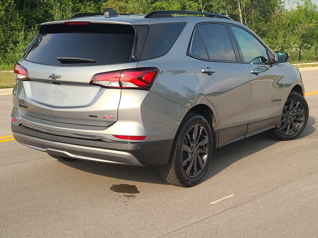 Used 2024 Chevrolet Equinox RS AWD/4WD image 4