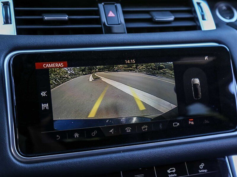 Used 2019 Land Rover Range Rover Sport SE AWD/4WD image 28