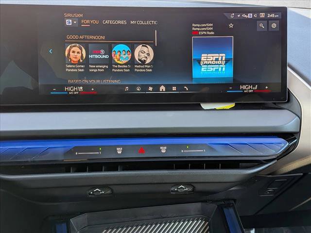 Used 2025 BMW X3 xDrive30i w/ Premium Package image 14