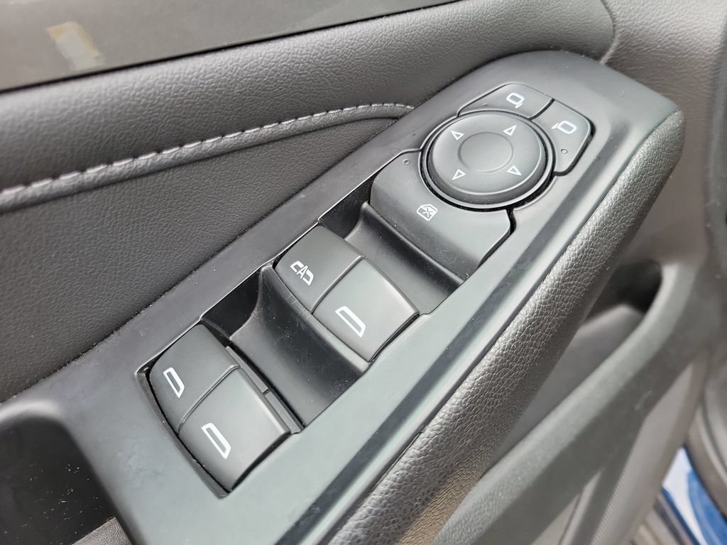 Used 2023 Chevrolet Traverse LT w/ LPO, Floor Liner Package AWD/4WD image 20