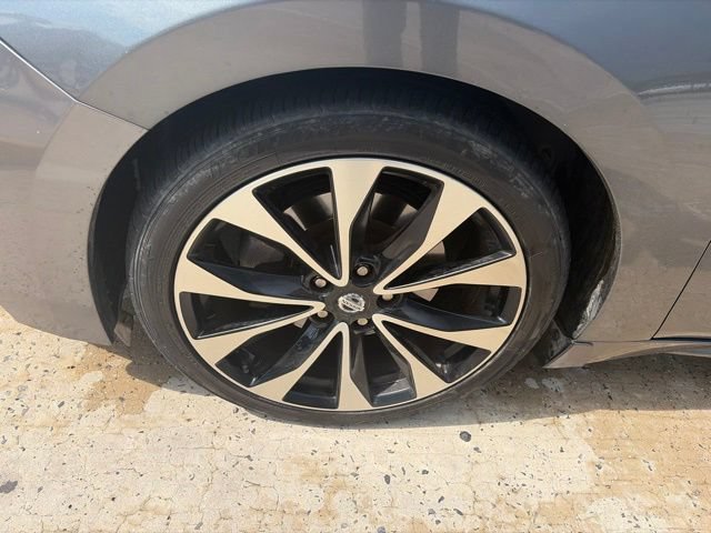 Used 2016 Nissan Maxima 3.5 SV FWD image 19