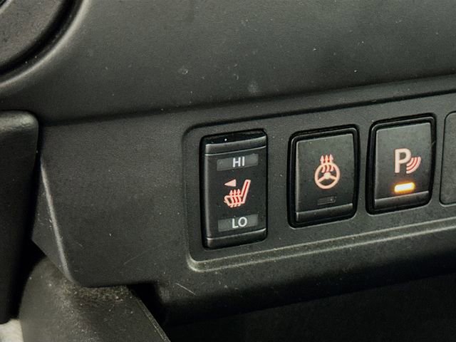 Used 2024 Nissan Frontier SL w/ Technology Package image 33