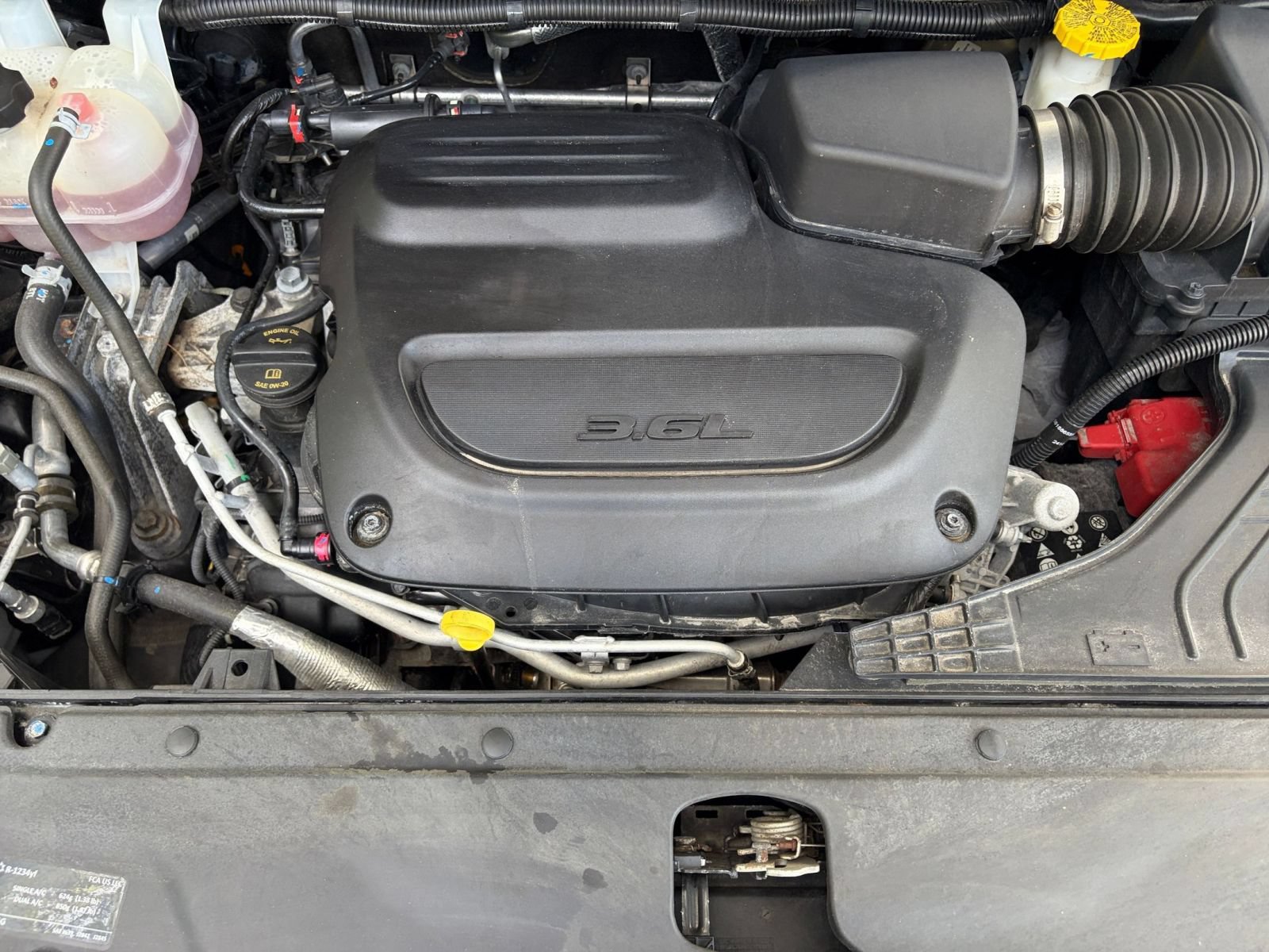 Used 2025 Chrysler Pacifica Select FWD image 34