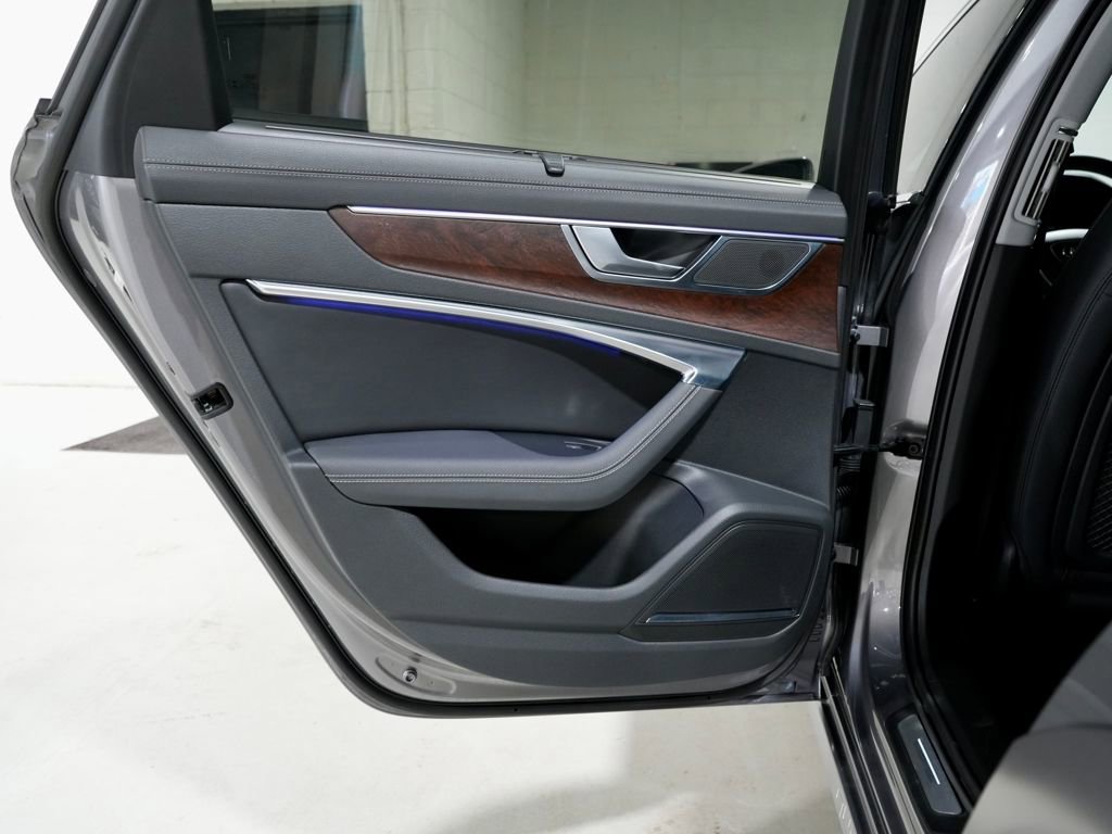 Used 2021 Audi A6 3.0T allroad Prestige w/ Prestige Package image 28