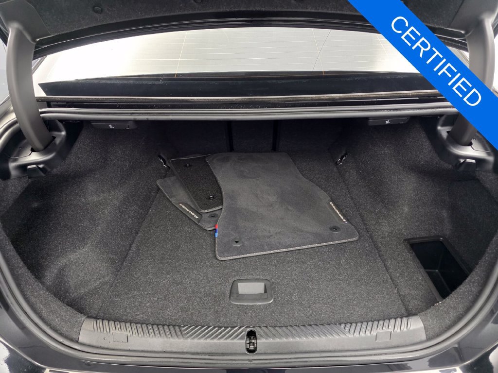 Certified 2025 BMW i5 M60 w/ Premium Package AWD/4WD image 16