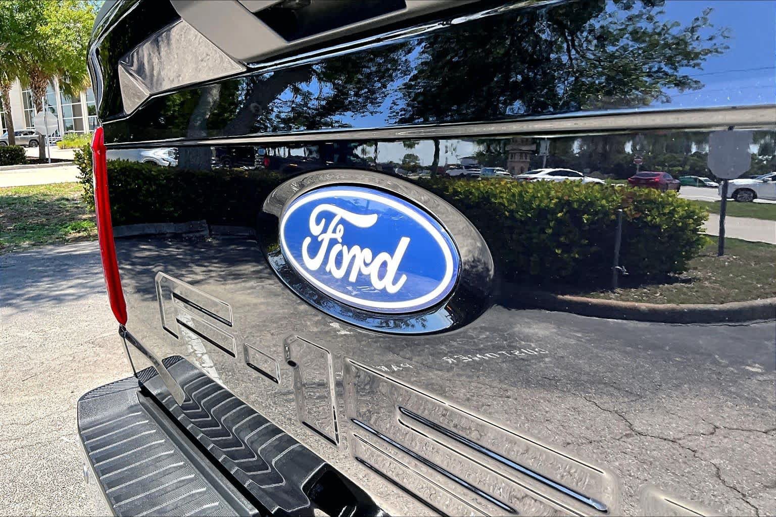 Used 2024 Ford F150 XL w/ Equipment Group 103A High AWD/4WD image 29