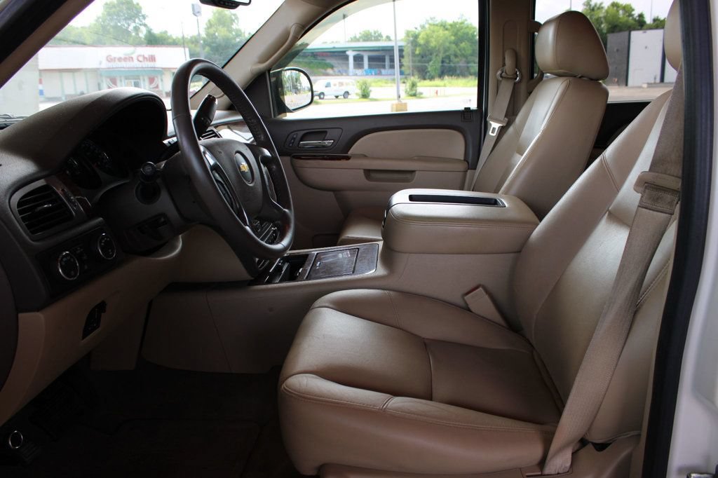 Used 2013 Chevrolet Tahoe LTZ AWD/4WD image 19