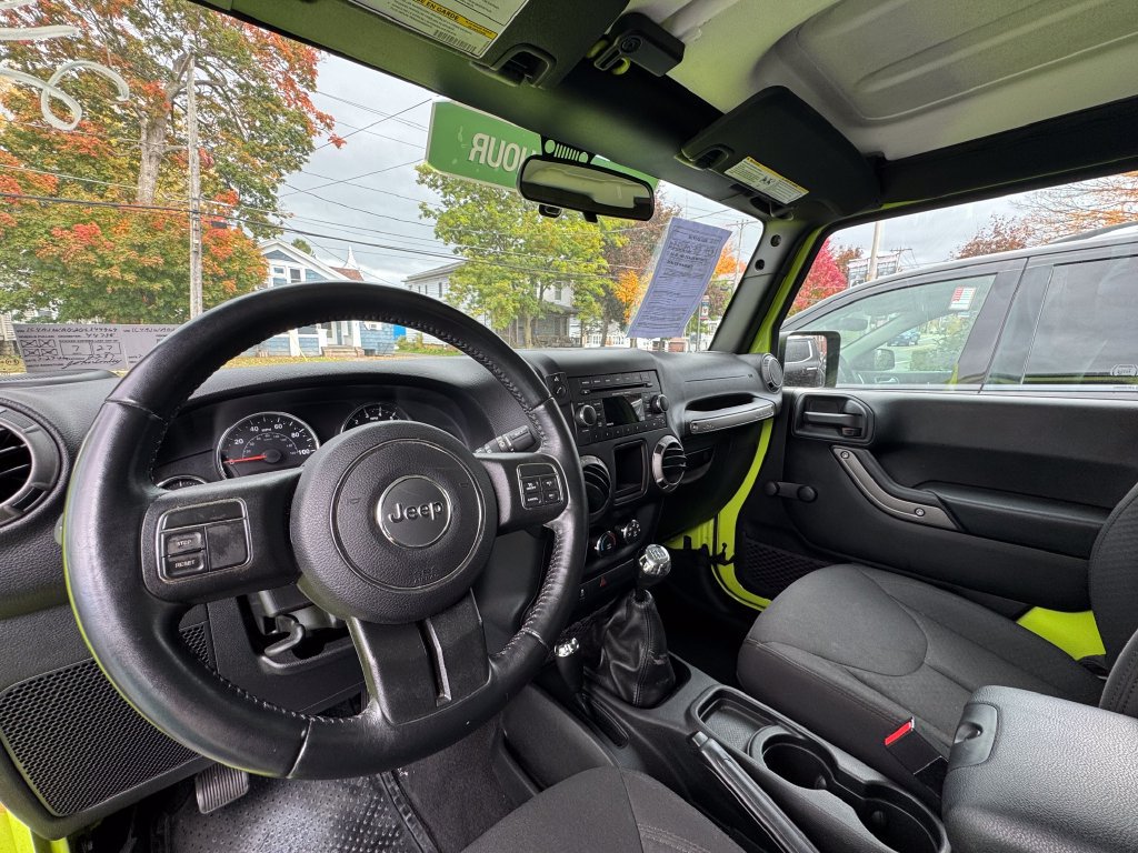 Used 2016 Jeep Wrangler Sport w/ Quick Order Package 23S AWD/4WD image 18