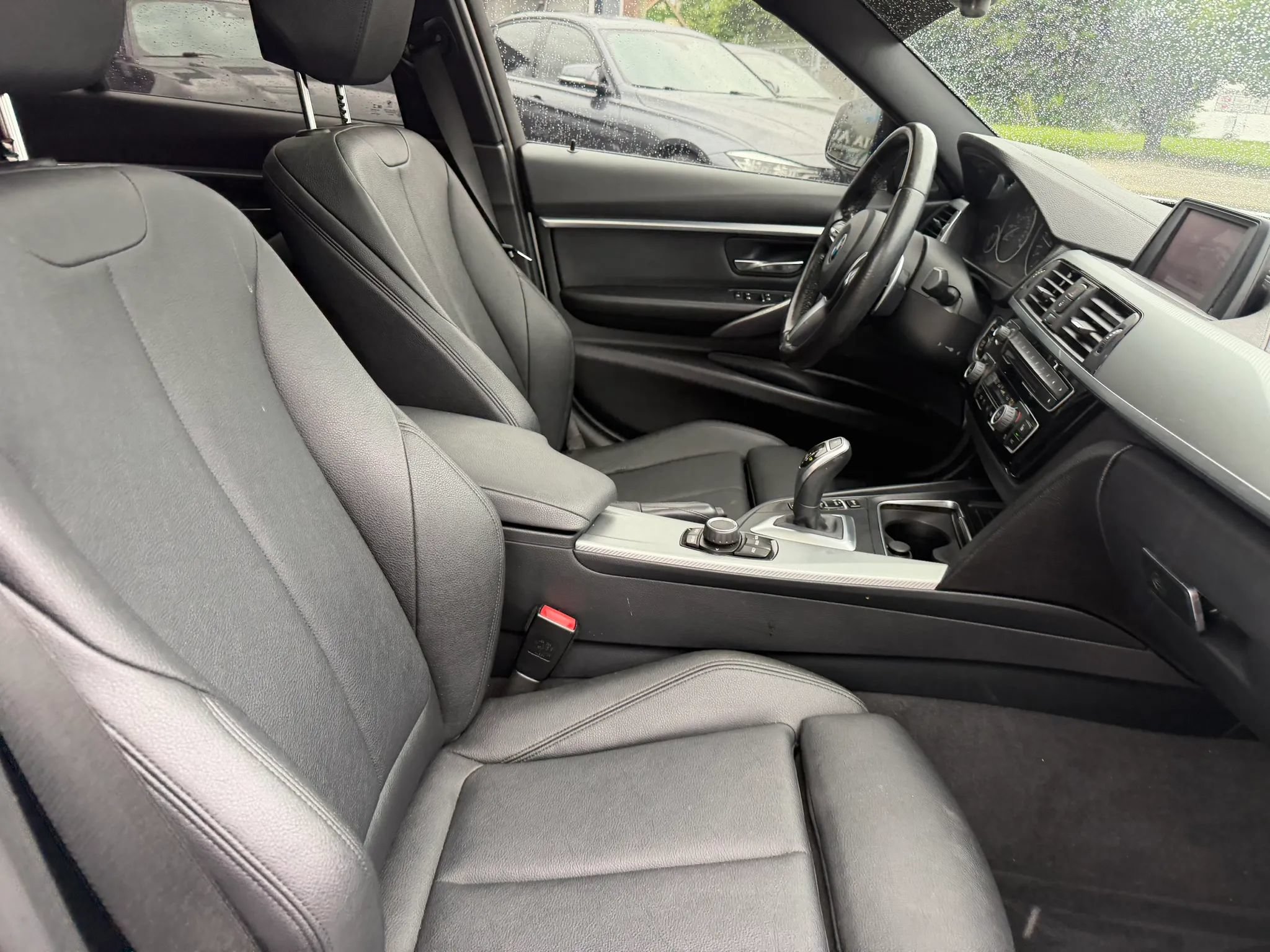Used 2018 BMW 340i Sedan RWD image 19