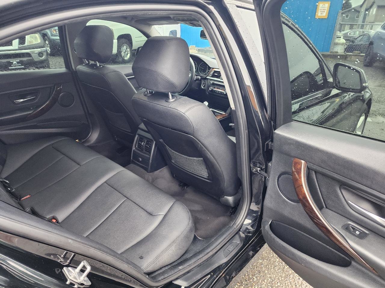 Used 2015 BMW 328i Sedan image 22
