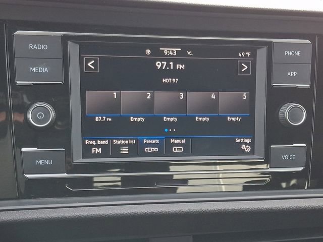 Used 2023 Volkswagen Jetta Sport image 16