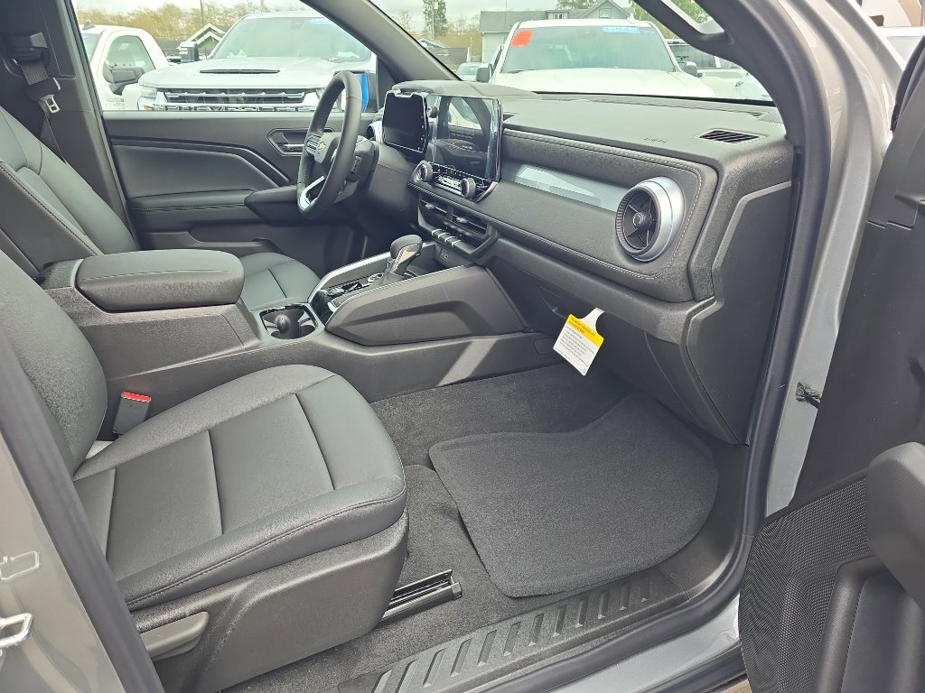 New 2026 Chevrolet Colorado LT image 15