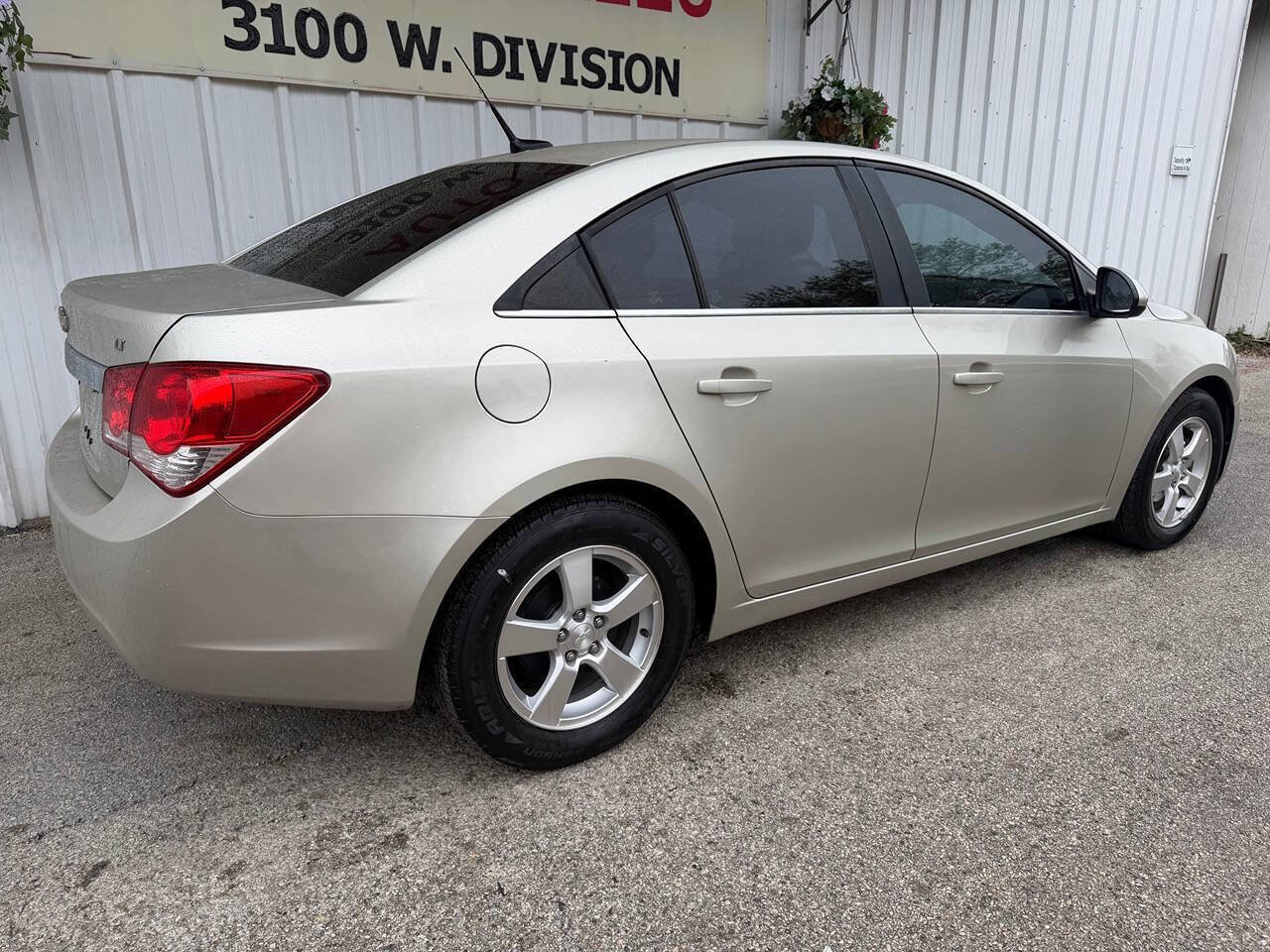 Used 2013 Chevrolet Cruze LT image 8