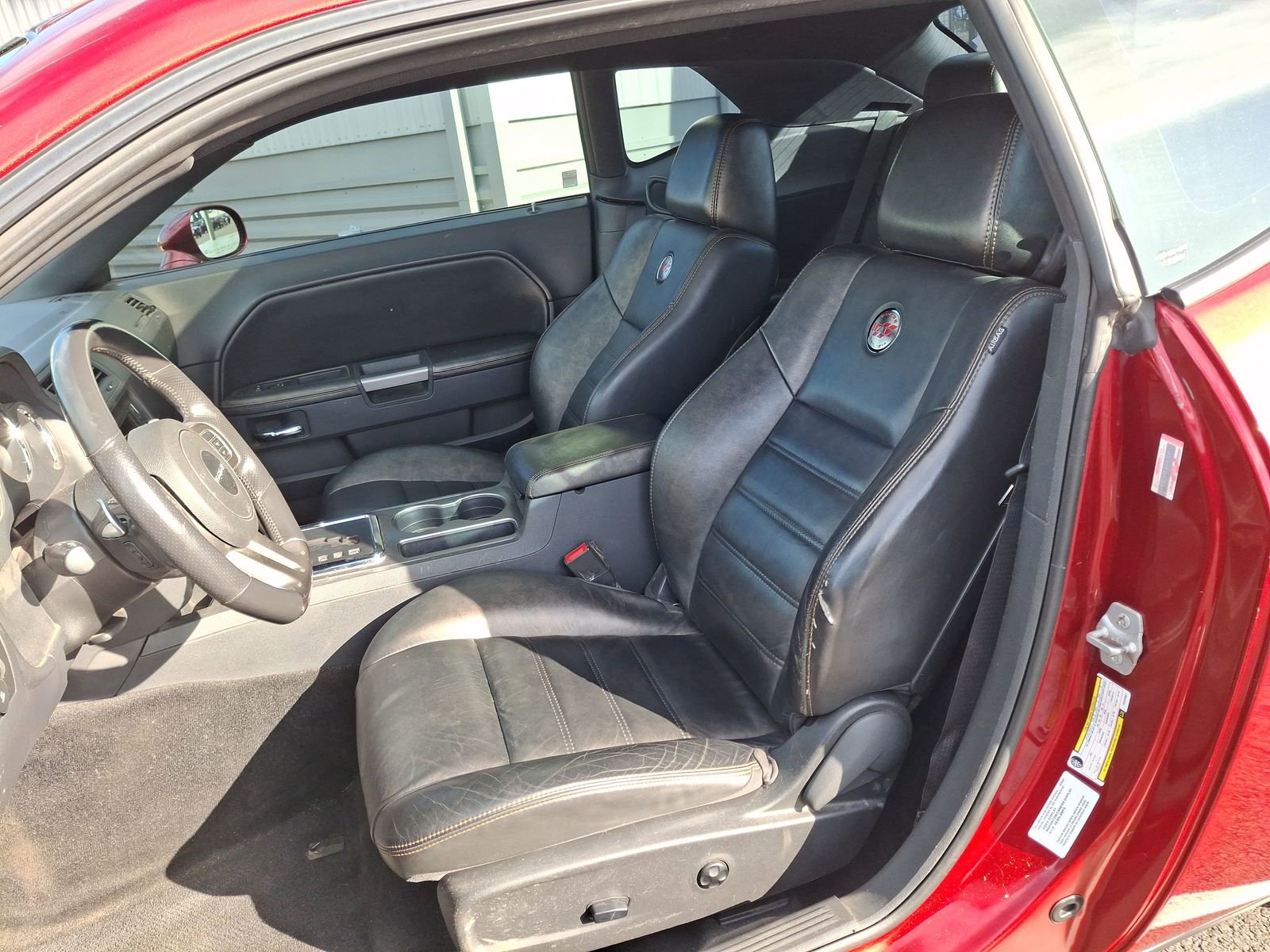 Used 2014 Dodge Challenger R/T RWD image 16