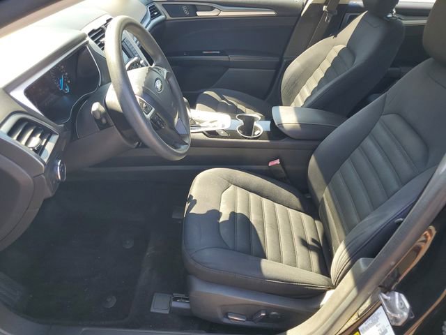 Used 2015 Ford Fusion SE FWD image 17