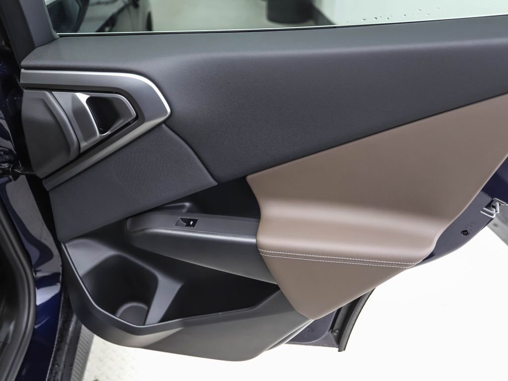 Used 2026 BMW X3 xDrive30 w/ Premium Package image 24