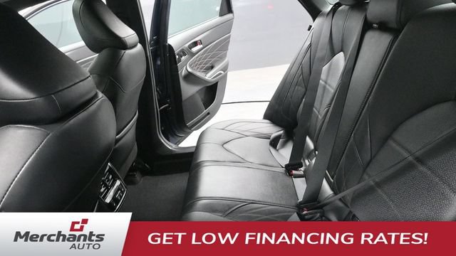 Used 2022 Toyota Avalon Limited w/ Advanced Safety Package FWD image 24