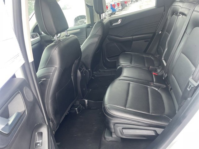 Used 2022 Ford Escape SEL w/ Technology Package image 10