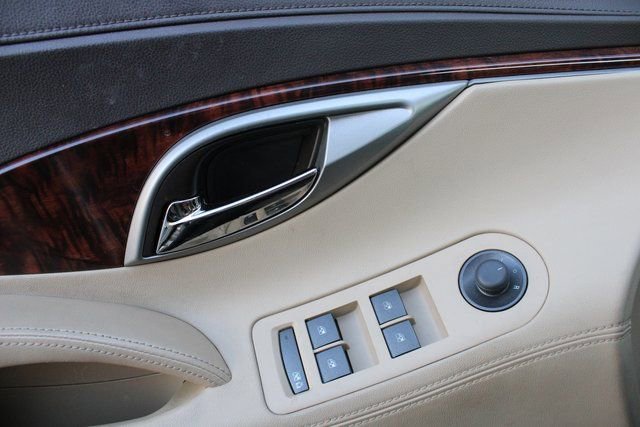 Used 2012 Buick LaCrosse Leather image 6