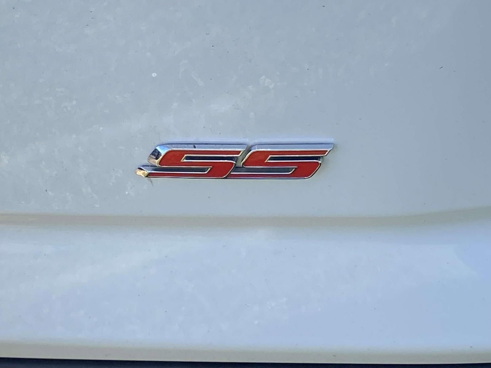 Used 2022 Chevrolet Camaro SS w/ Redline Edition RWD image 11