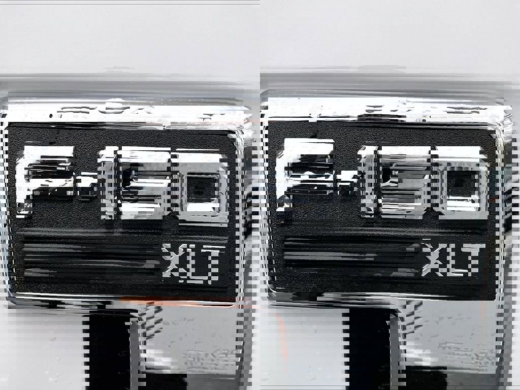 Used 2024 Ford F150 XLT w/ Tow/Haul Package image 8