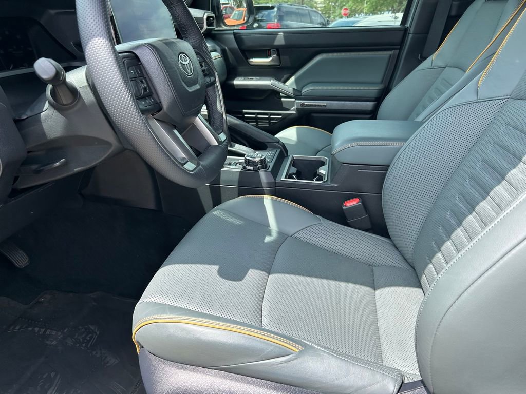 Used 2024 Toyota Tacoma 4x4 Double Cab Hybrid image 11