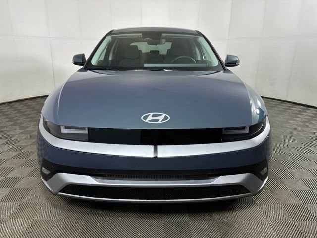 Certified 2026 Hyundai Ioniq 5 SE image 8