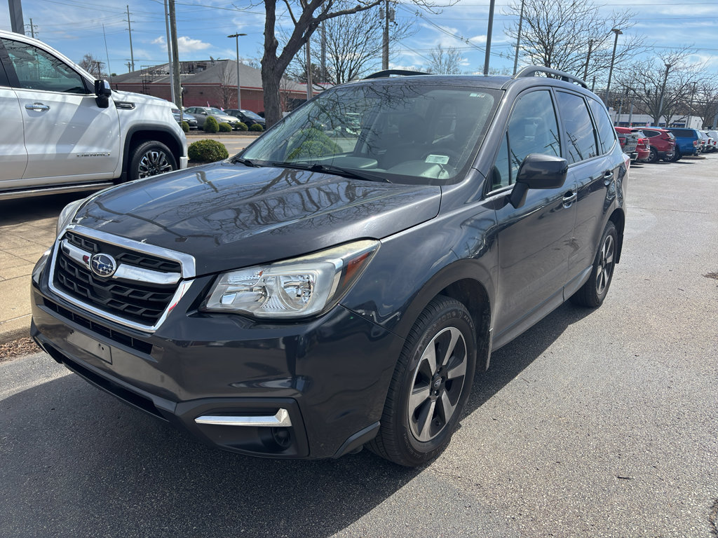 Used 2017 Subaru Forester 2.5i Premium image 3