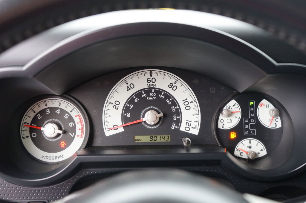 Used 2014 Toyota FJ Cruiser 4WD image 20