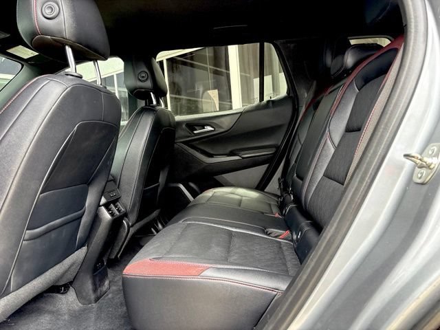 Used 2025 Chevrolet Equinox RS w/ Safety and Technology Package FWD image 17