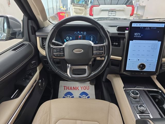 Used 2023 Ford Expedition Max Platinum image 13