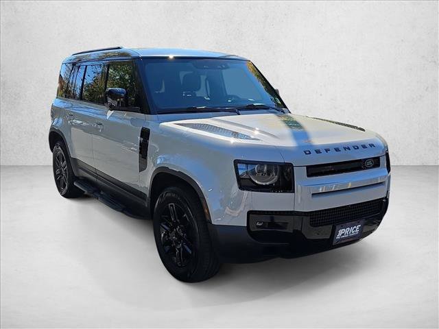 Used 2026 Land Rover Defender 110 S AWD/4WD image 3
