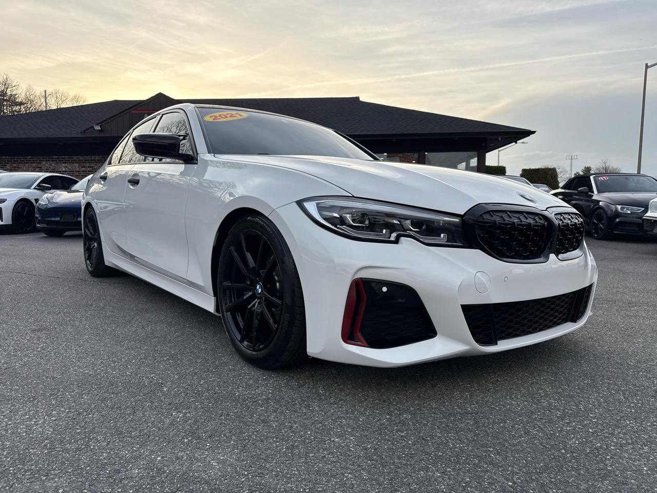 Used 2021 BMW 330i xDrive Sedan w/ Premium Package image 13