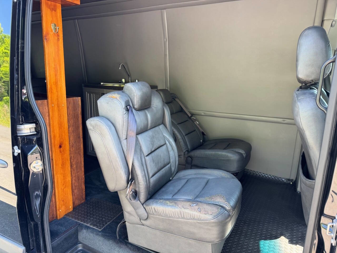 Used 2017 Mercedes-Benz Sprinter 3500 image 20