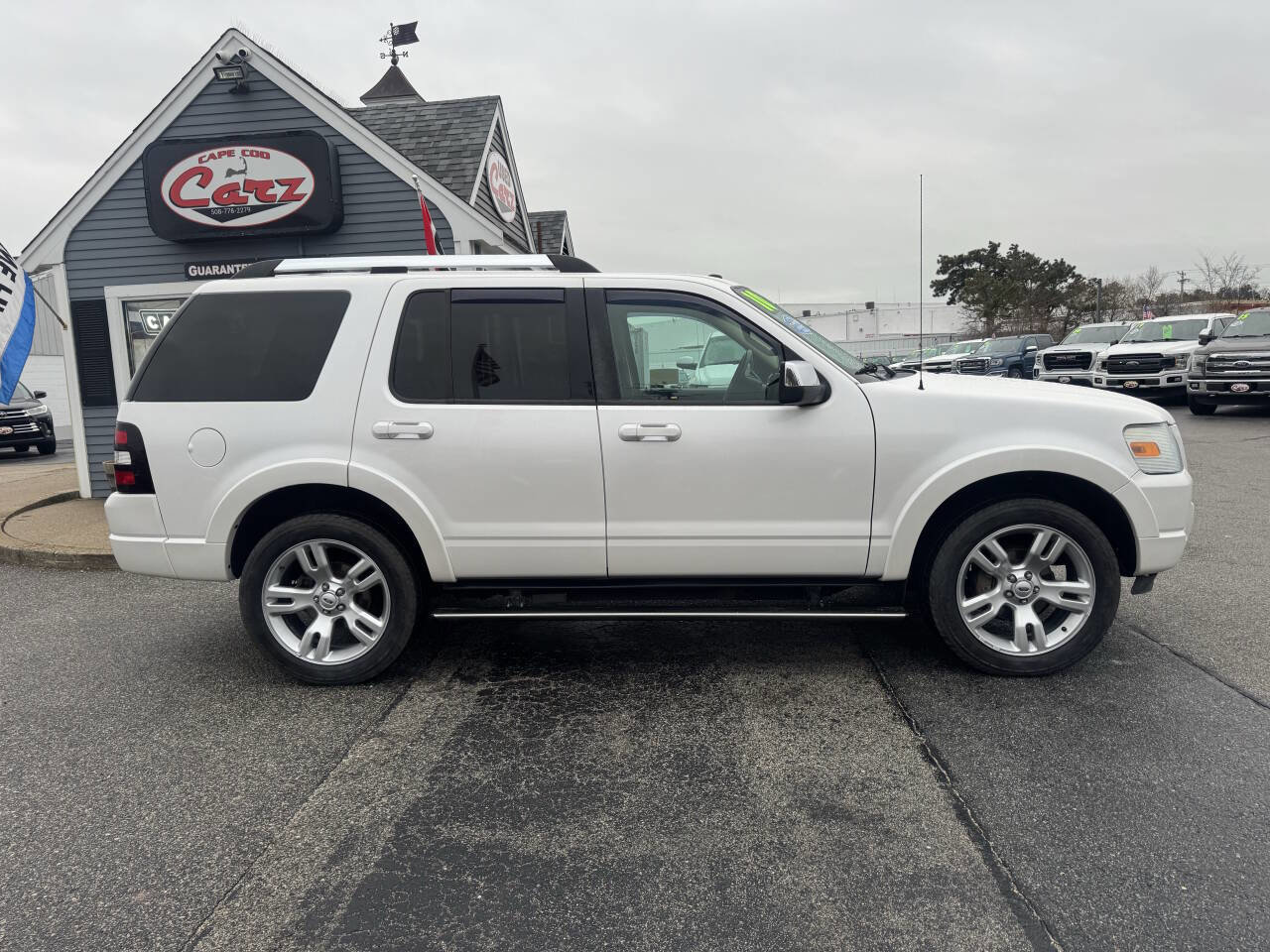 Used 2010 Ford Explorer Limited image 13