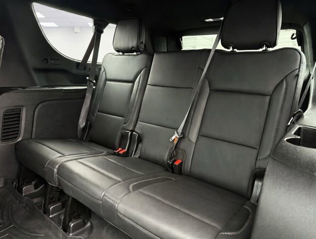 Used 2021 GMC Yukon XL Denali w/ Denali Premium Package image 19